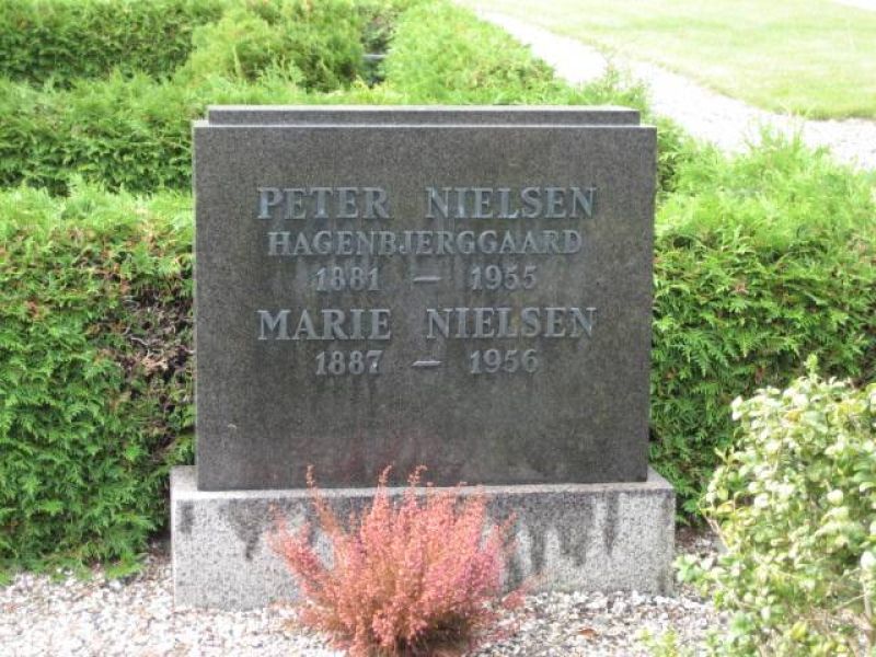 Marie  Nielsen.jpg